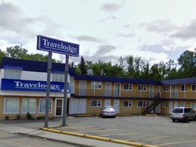 Travelodge By Wyndham Moose Jaw Bagian luar foto